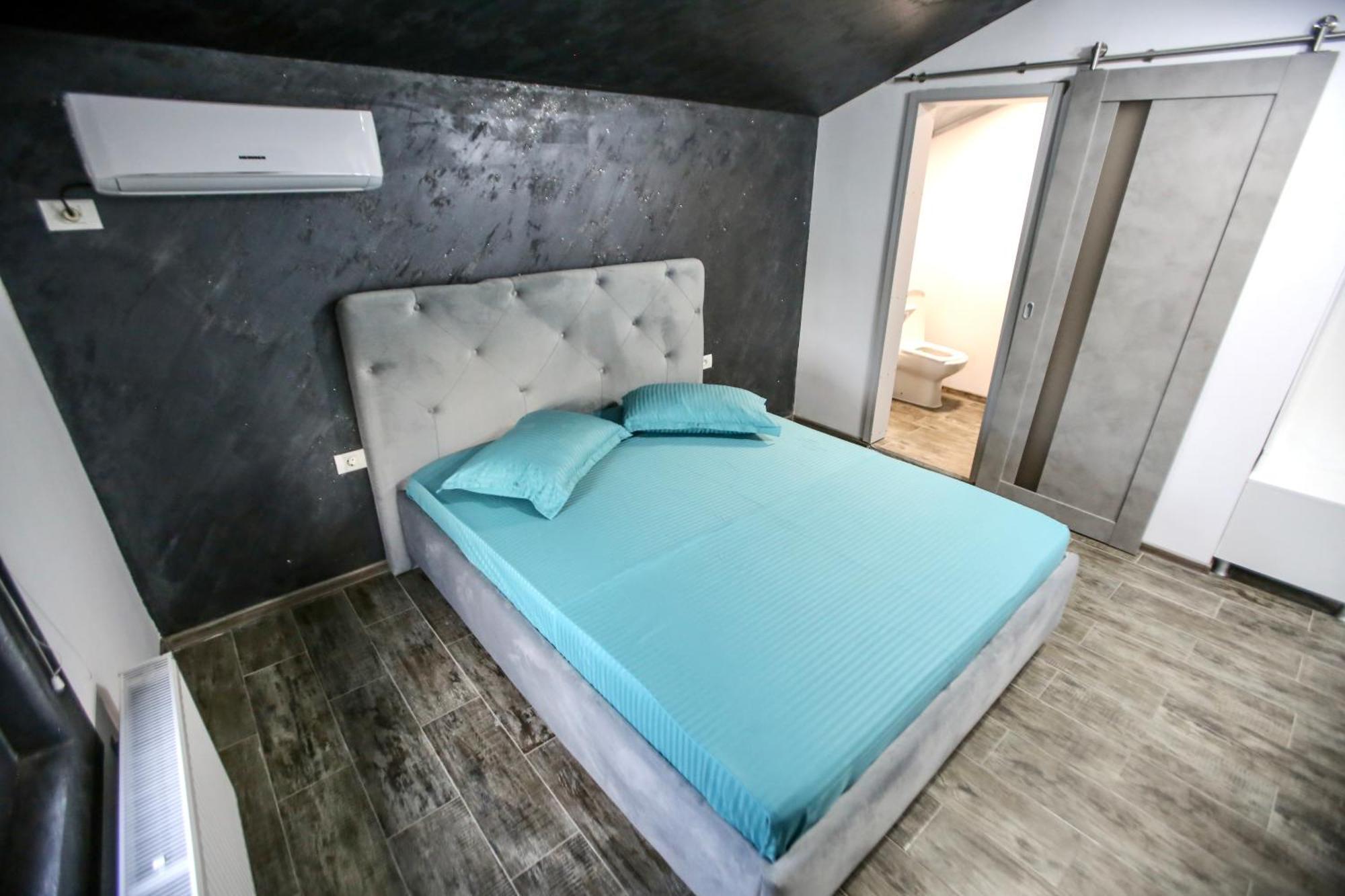 Hotel Casa Kevin à Năvodari Extérieur photo