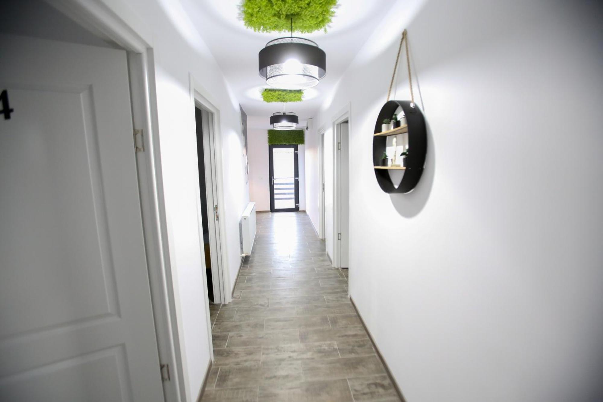 Hotel Casa Kevin à Năvodari Extérieur photo